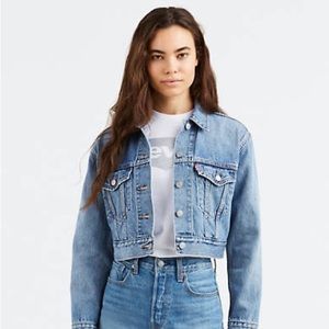 Levi’s Cropped Denim Jacket